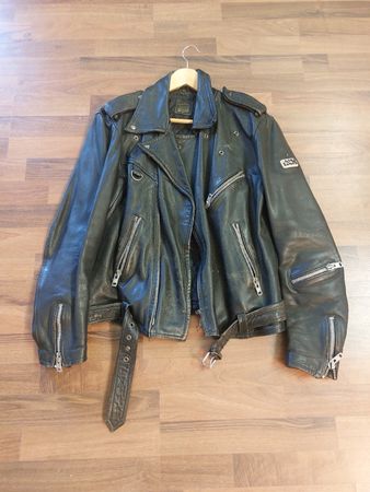 Lederjacke schwarz Biker Style mit Reissverschluss