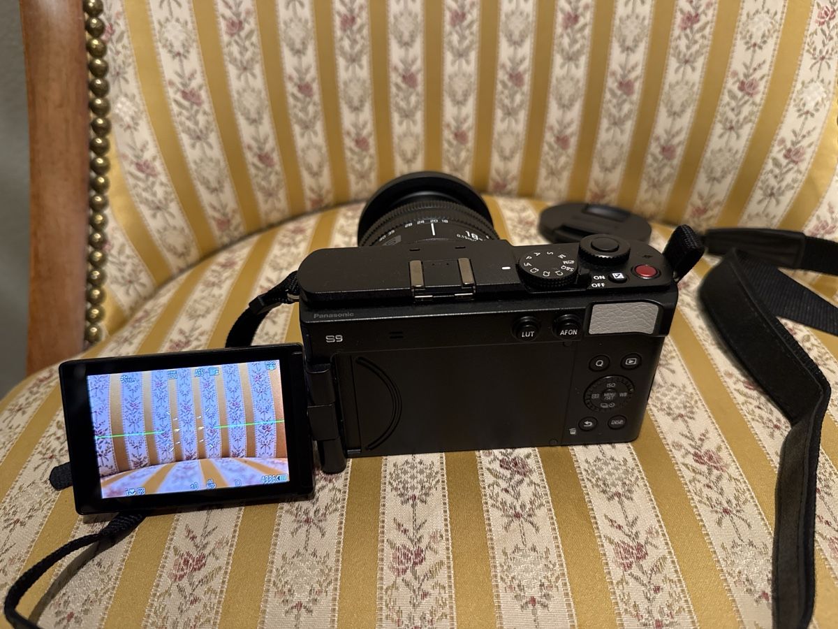Panasonic Fotocamera: Panasonic LUMIX Kamera, wie neu – Nuovo (secondo la descrizione) da Hinterkappelen venduto da hugo_sophian 1