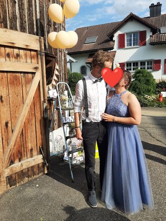Abendkleid blaugrau