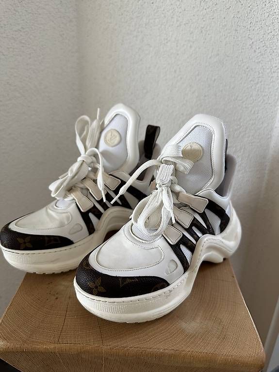 Damenschuhe: Sneaker Archlight, Gr 37 – Gebraucht aus Bazenheid von ManilaGrace 1
