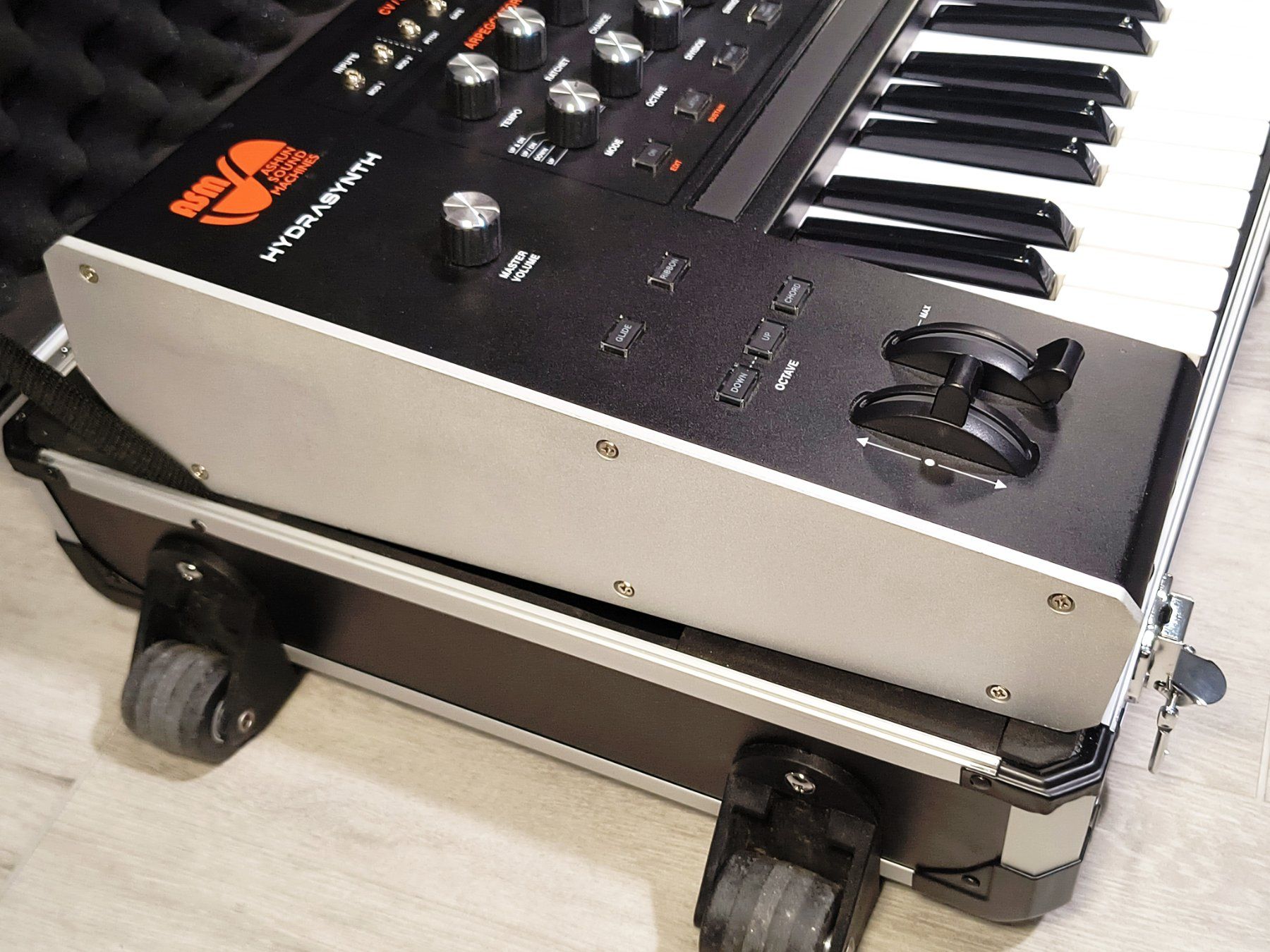 Strumenti musicali: ASM Hydrasynth Keyboard – Wave Morphing + Hard Case – Usato da Villars-sur-Glâne venduto da SwissTrendyStore 8