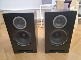 ELAC Debut Reference DBR62  paire denceintes