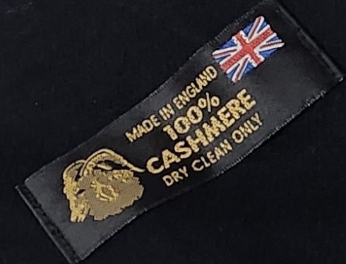 Foulards & écharpes: Écharpe 100% cachemire noire faite en Angleterre – D'occasion à Niedergösgen par Eva2410 4
