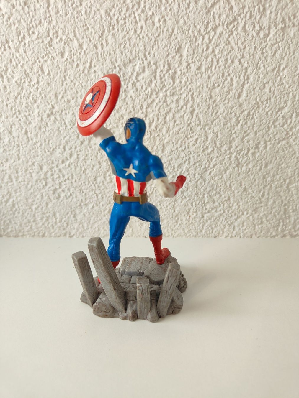Schleich Statuette: Schleich Marvel Captain America Avangers Figur – Usato da Thalwil venduto da FigurenFreunde 1