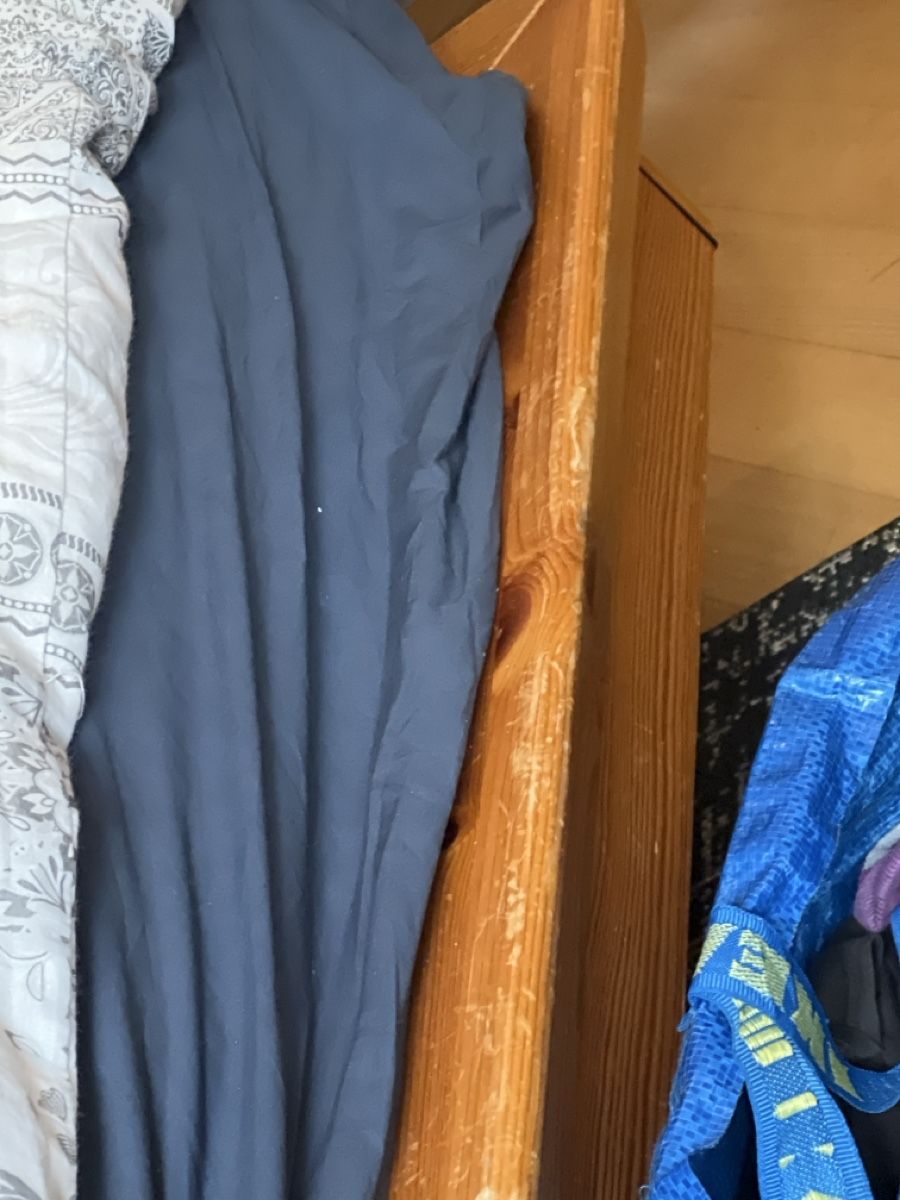 Letti: Holzbett 120x200 – Usato da Zürich venduto da nayara_y92 2