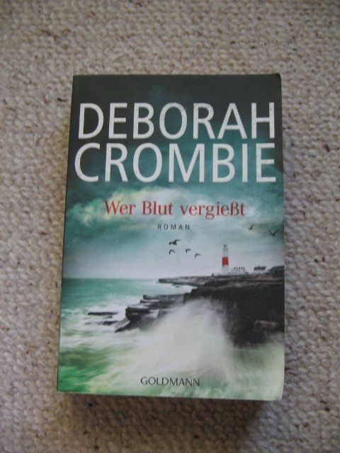 Bücher: Wer Blut vergiesst Deborah Crombie – Gebraucht aus Reitnau von Bab0