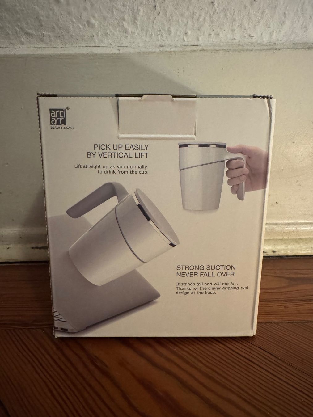 Tazze: Grace Suction Mug – Nuovo e nell'imballaggio originale da Genève venduto da VP_K 1