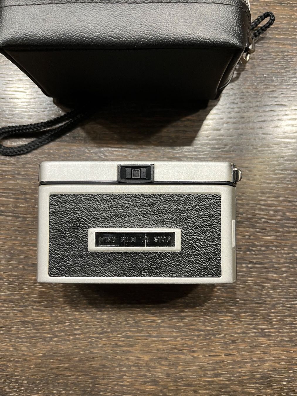 Kodak Fotocamera: Kodak Instamatic 104 – Usato da Solothurn venduto da Bagi1989 1