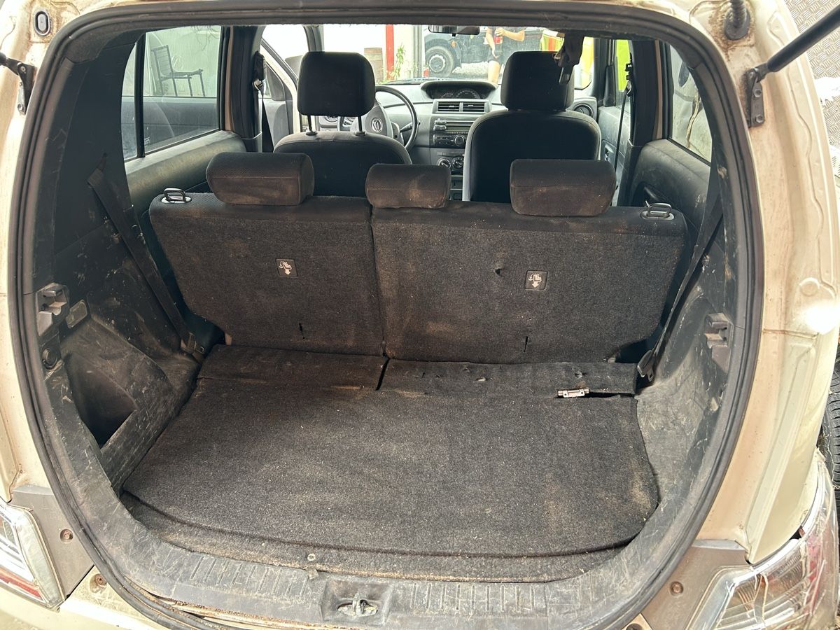 Daihatsu Autos: Daiatshu Materia – D'occasion à Locarno par marco01043 4