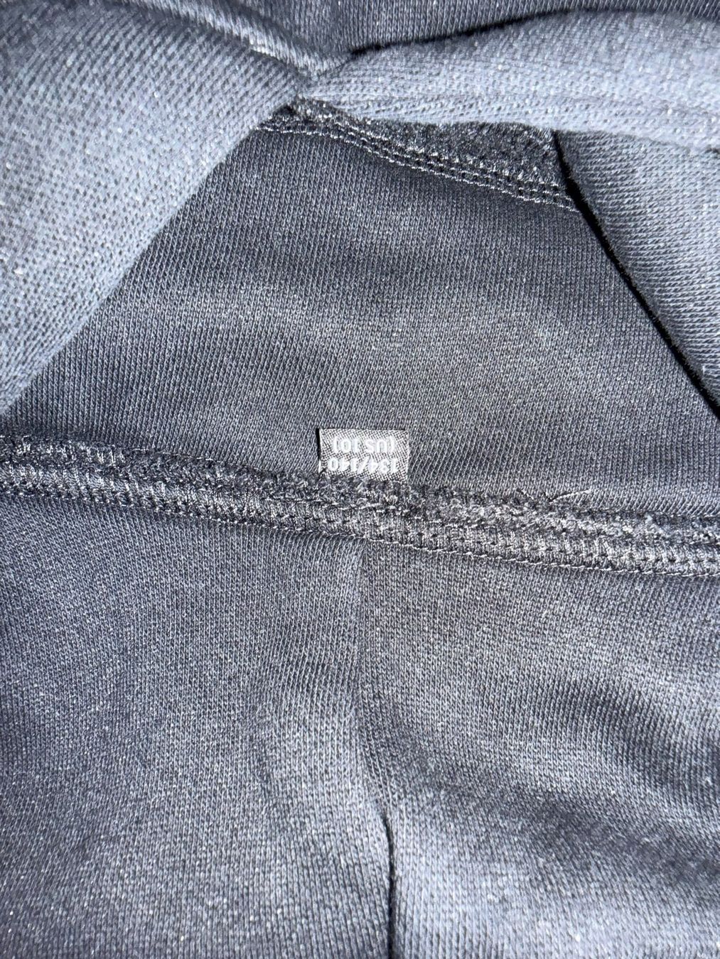 Maglioni & Felpe: FC Bayern Pulli Hoody 134/140 – Nuovo (secondo la descrizione) da Kilchberg ZH venduto da Trebor14 2