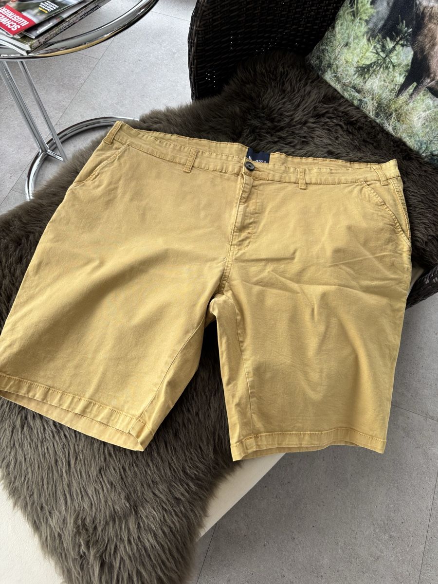 Hosen: Kurze Hose Bermudas – Gebraucht aus Krattigen von Landado