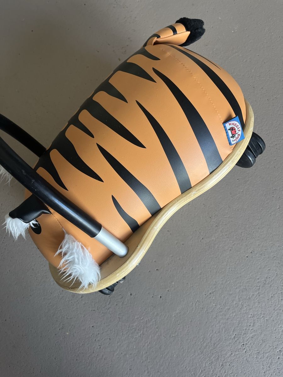 Fahrzeuge für Kinder: Wheely Bug Tiger 1yrs+ – Gebraucht aus Safnern von _CM01 2