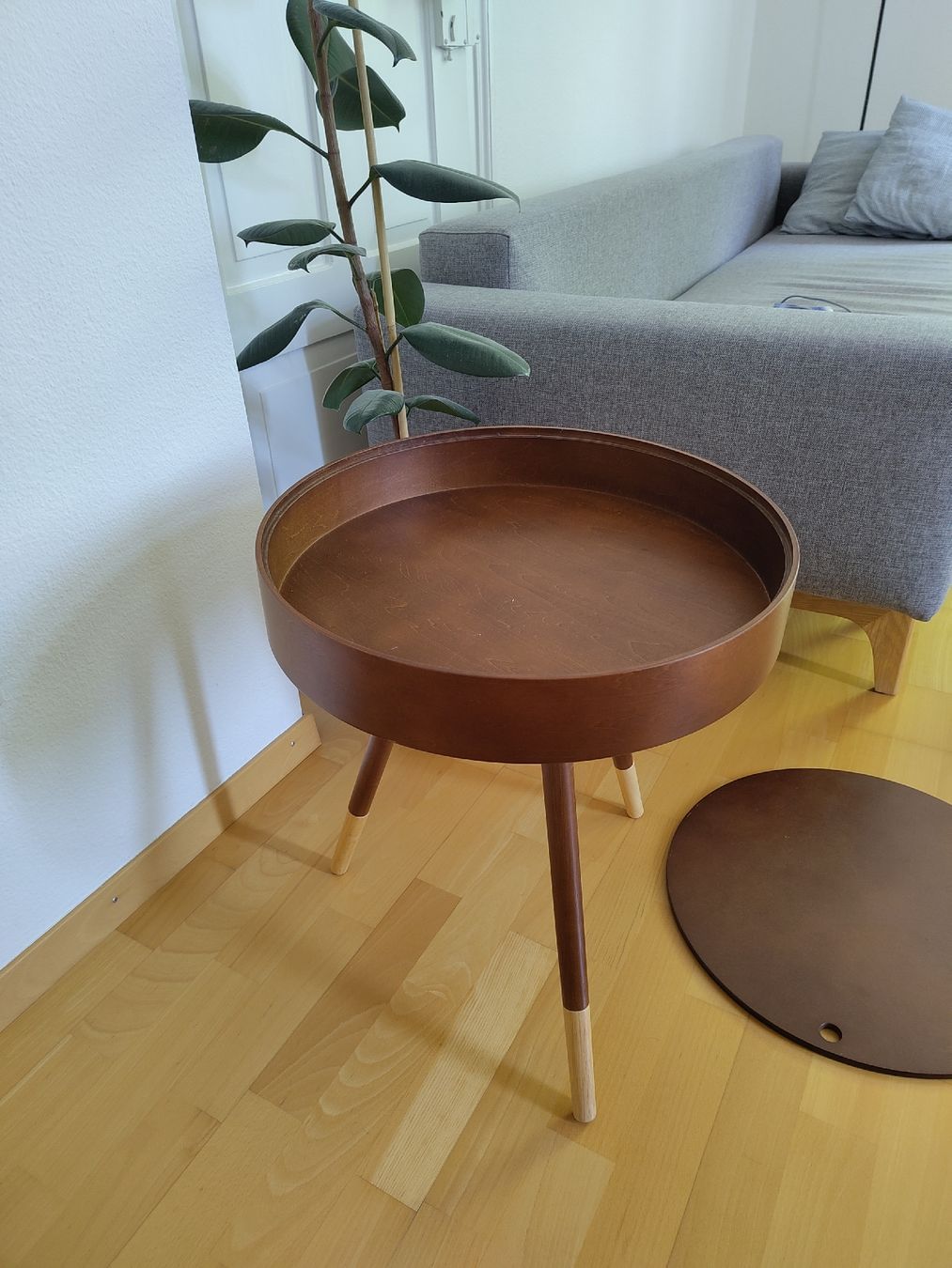 Tavoli: Designer Beistelltisch aus Holz – Usato da Zürich venduto da cel_dg6s 2