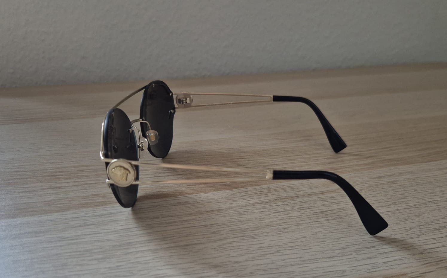 Versace Occhiali & Lenti: VERSACE Sonnenbrille – Nuovo (secondo la descrizione) da Zürich venduto da qui_b79t 6