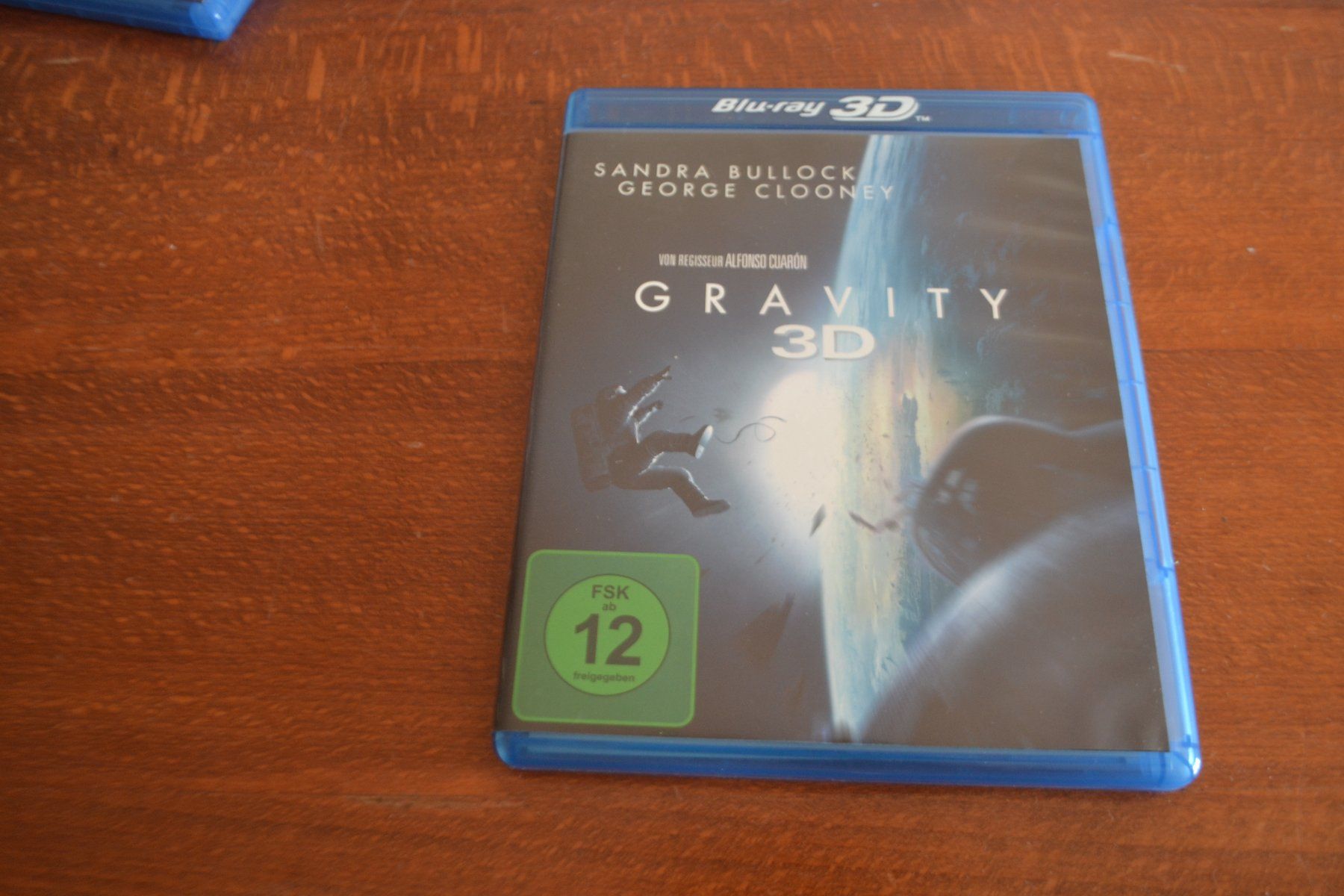Alle DVDs: Gravity in 3D – Gebraucht aus Laupen ZH von chefdom
