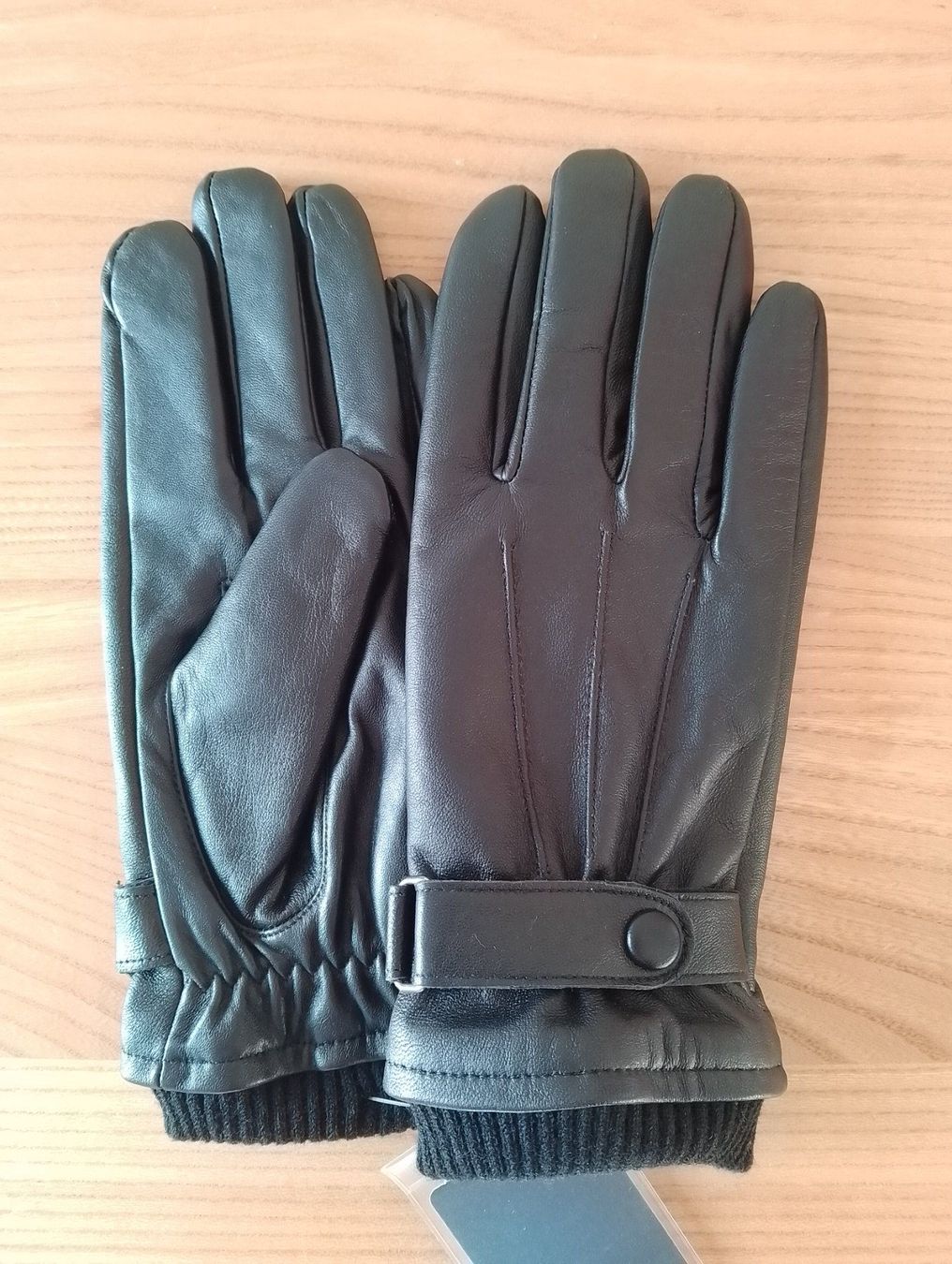 Guanti & manicotti: Neue weiche Lederhandschuhe mit Etikett – Nuovo e nell'imballaggio originale da Luzern venduto da Seri4 2