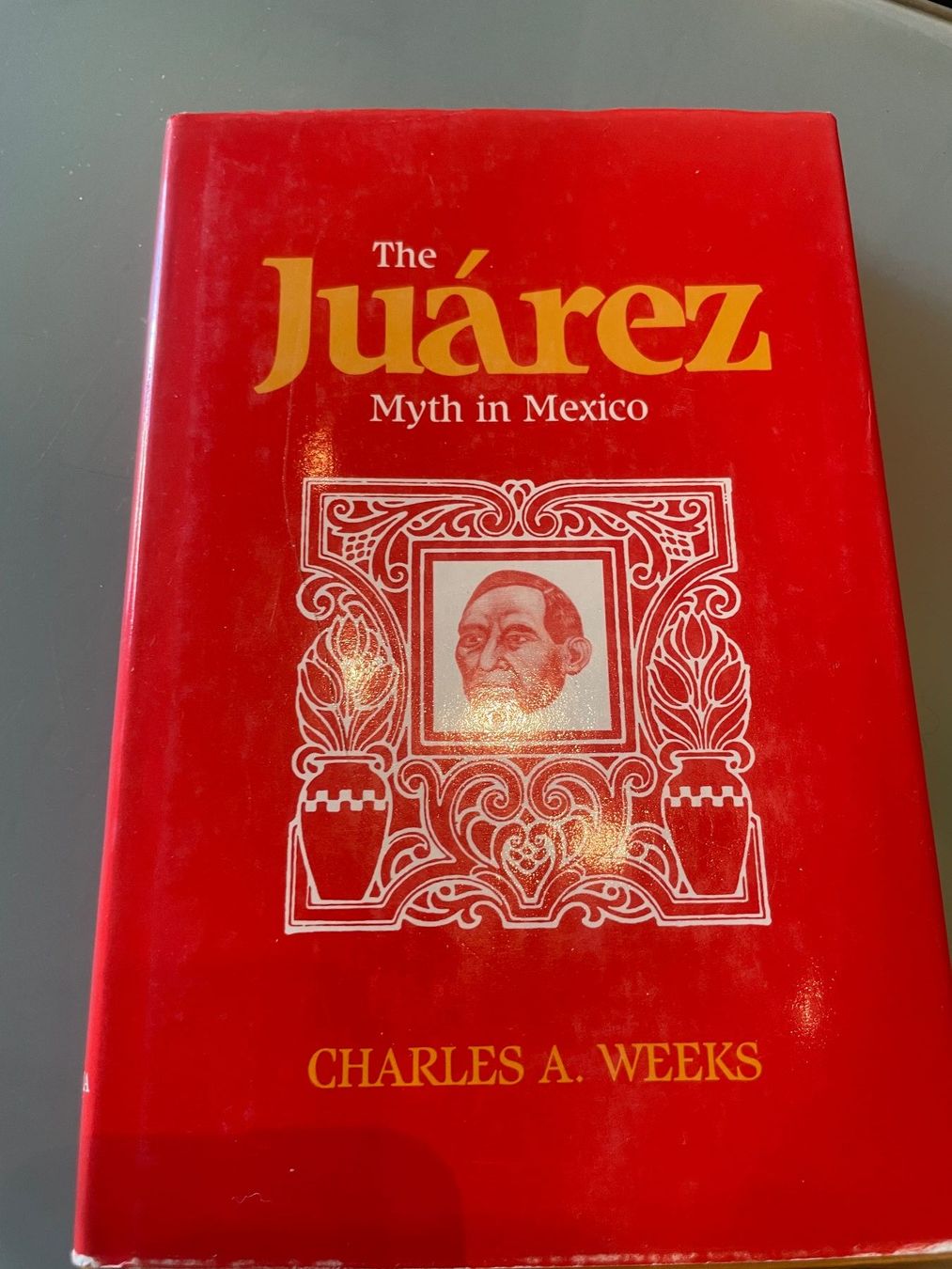 Libri: Persistent Oligarchs & Juárez Myth in Mexico – Usato da Genève venduto da lailas_things 1