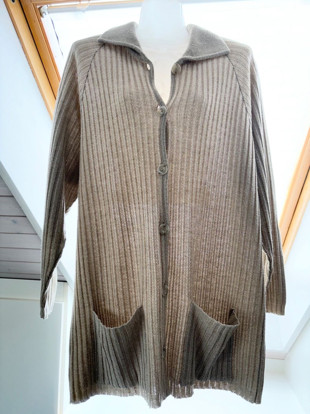 Vestes: Strickjacke beige Grösse M – D'occasion à Hendschiken par Uraniali 5
