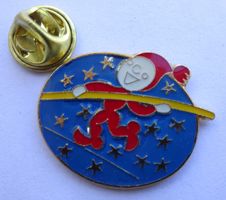 Pin Knorr Seiltanzen