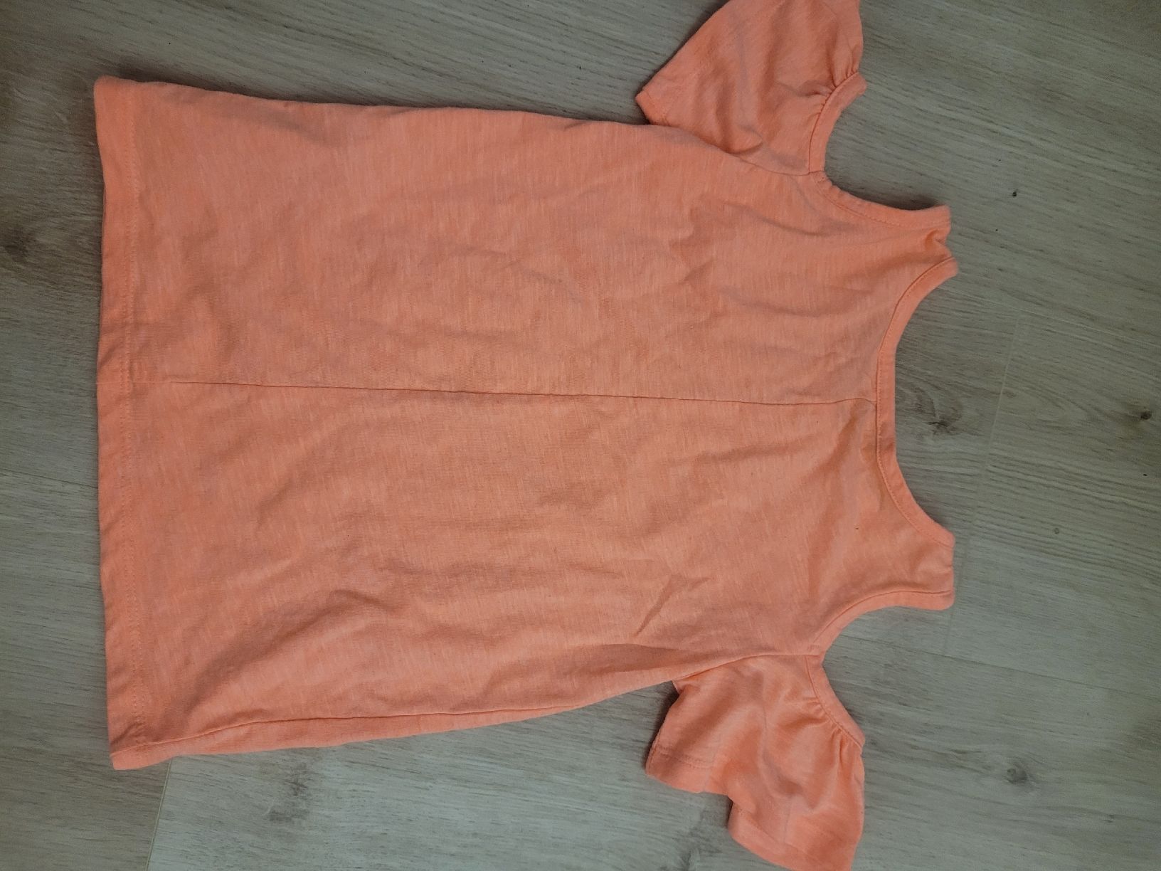 Camicie, T-shirt & Polo: t-Shirt knallorange Grösse 110 – Usato da Lupsingen venduto da sta_wgg5 3