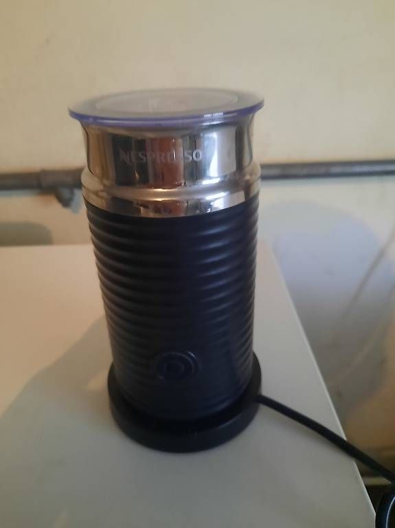 Elettrodomestici da cucina: Nespresso Aeroccino Milchschäumer – Usato da Zuchwil venduto da Lea007