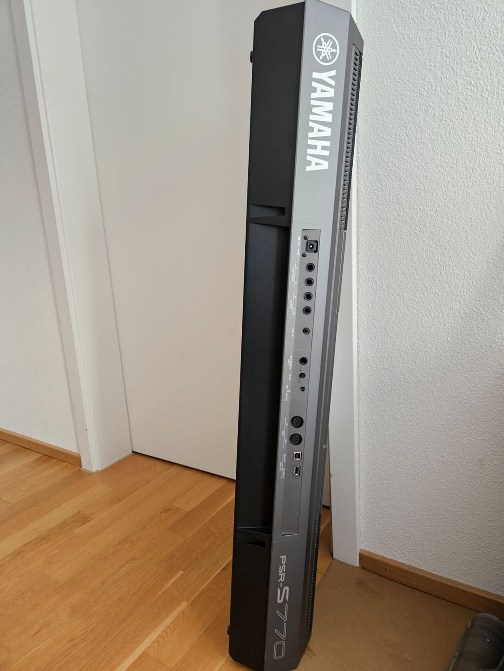 Yamaha Strumenti musicali: Keyboard Yamaha PSR-S770 – Usato da Volketswil venduto da mrfreedom 3