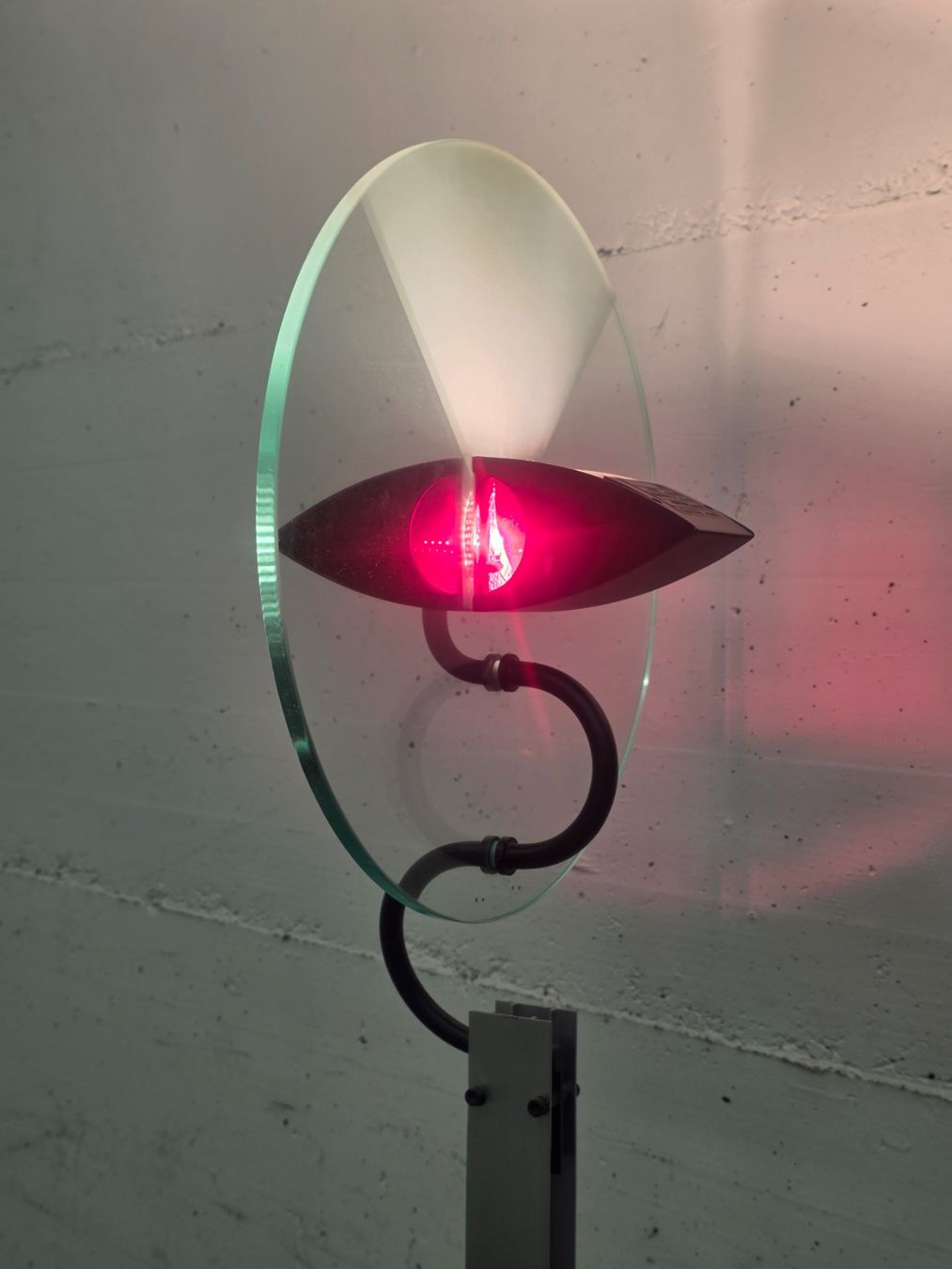 Artemide Lampade: Designklassiker Artemide Olimpia Stehlampe – Usato da Münchenbuchsee venduto da LuupBrocki 3