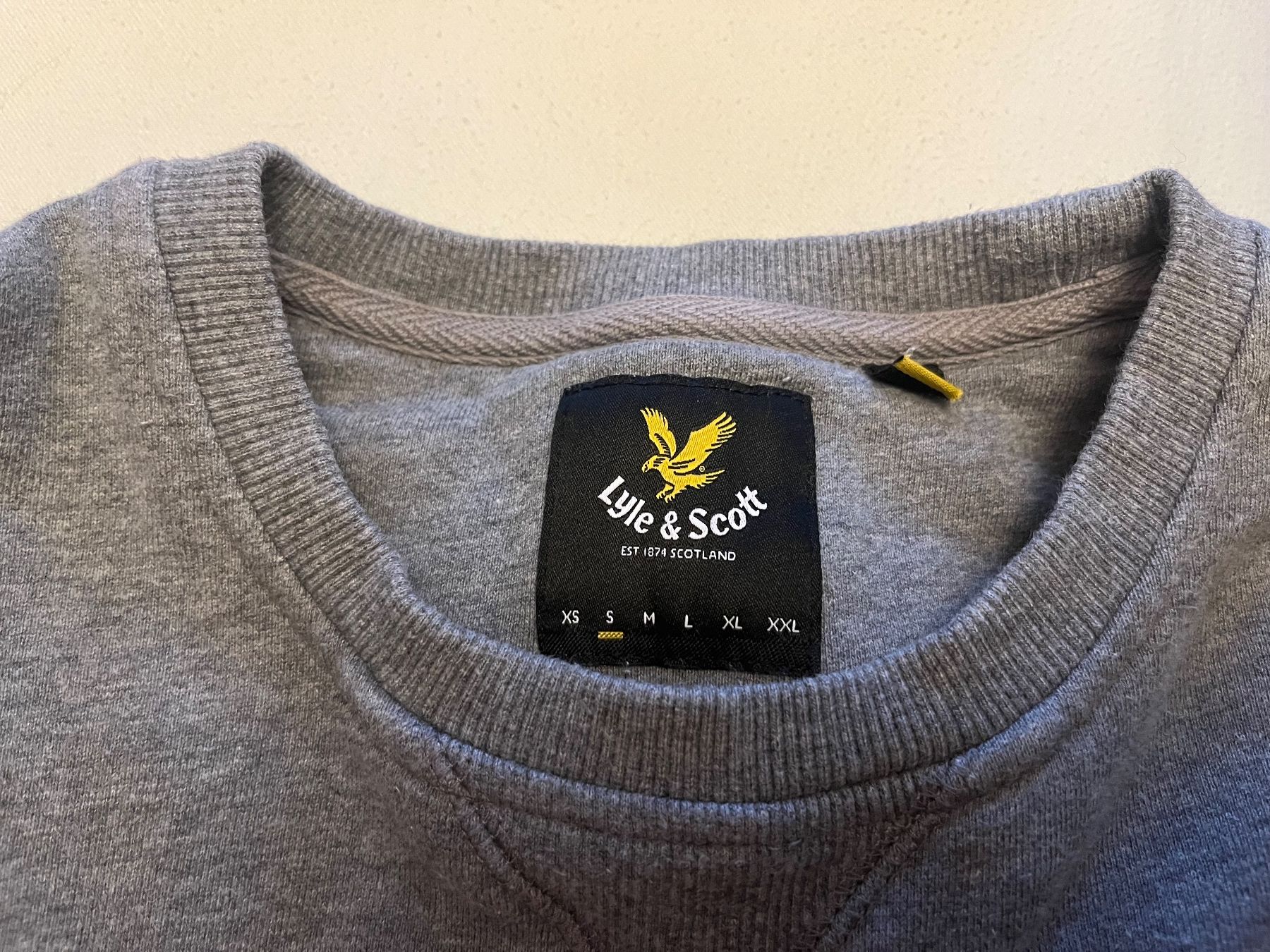 Scott Maglioni & Felpe: Lyle & Scott Pullover, Grau, Top Zustand, Grösse S – Nuovo (secondo la descrizione) da Frauenfeld venduto da secondhand2hand 1