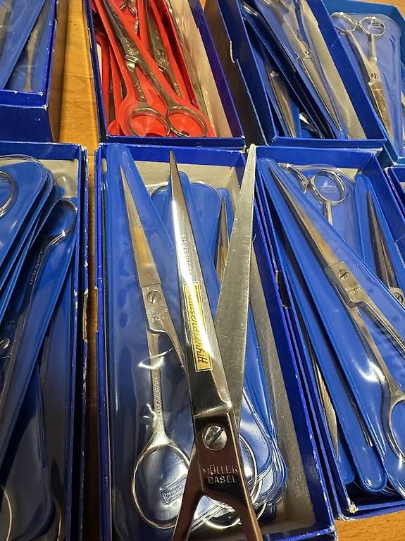 Schneiden: Haarschneide Scheren Solinger Metall – Gebraucht aus Birsfelden von Blauer_Kaktus 2