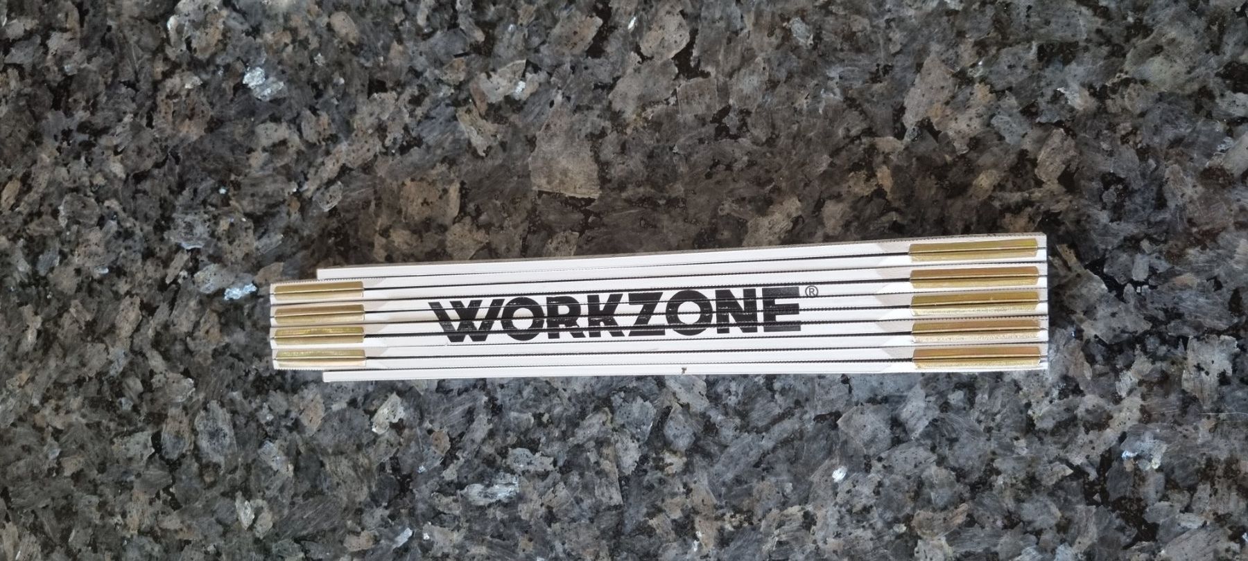 Tutti gli attrezzi: Workzone Zollstock, neu, 2 Meter lang! – Nuovo (secondo la descrizione) da egliswil venduto da Maggy6
