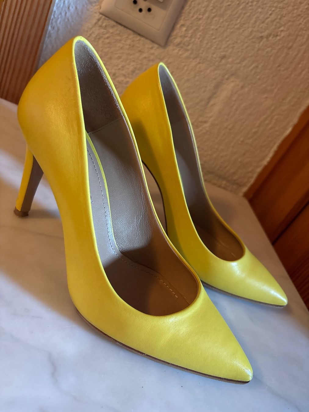 Bally Scarpe da donna: Bally High Heels yellow 35.5 – Usato da Besenbüren venduto da teluride89 3