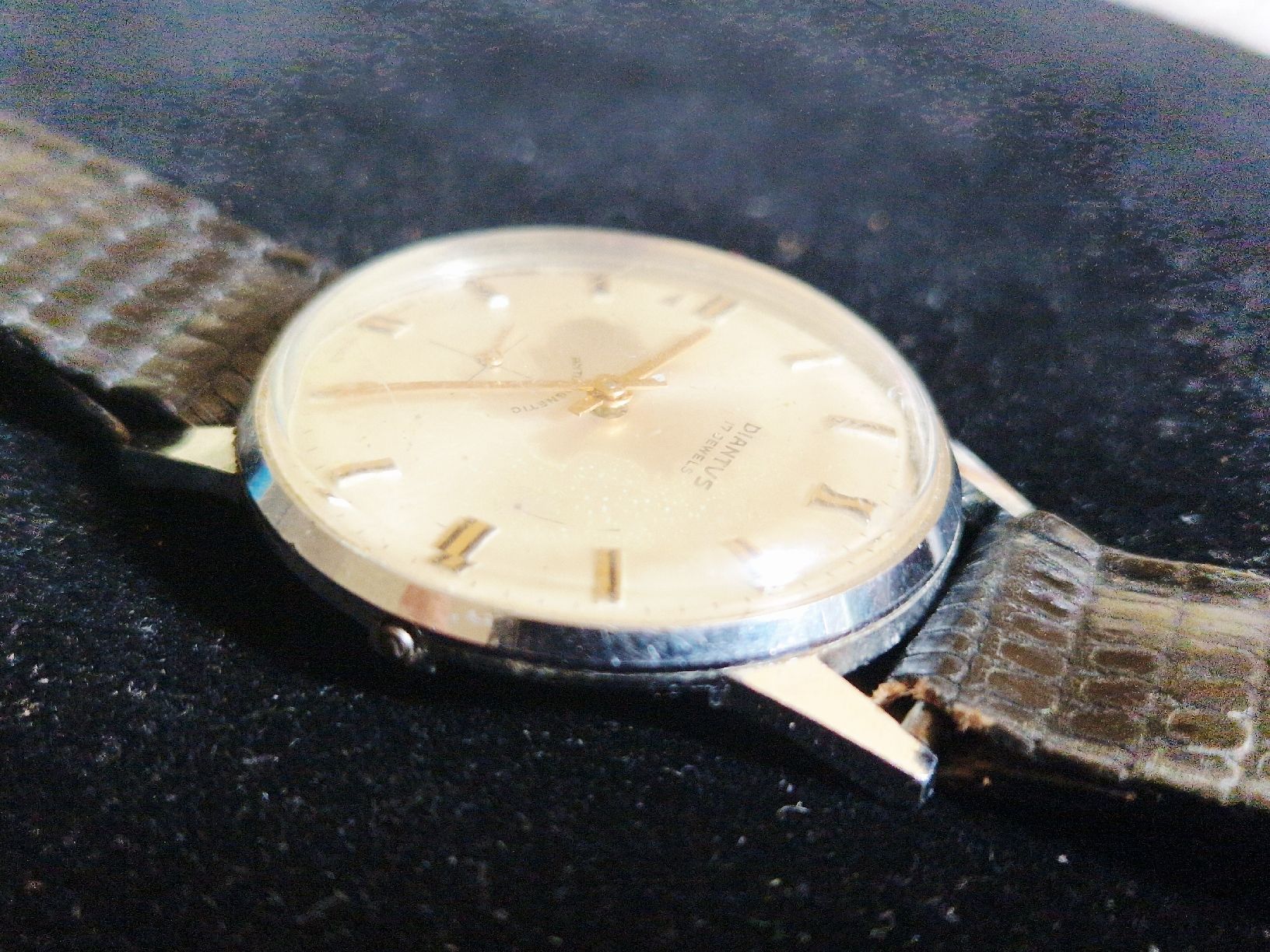 Uhren: Montre Diantus – Defekt aus Undervelier von Tufitufi7 2