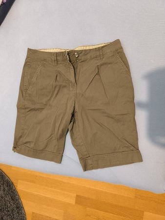 Shorts Chicorée femme taille 38 couleur kaki