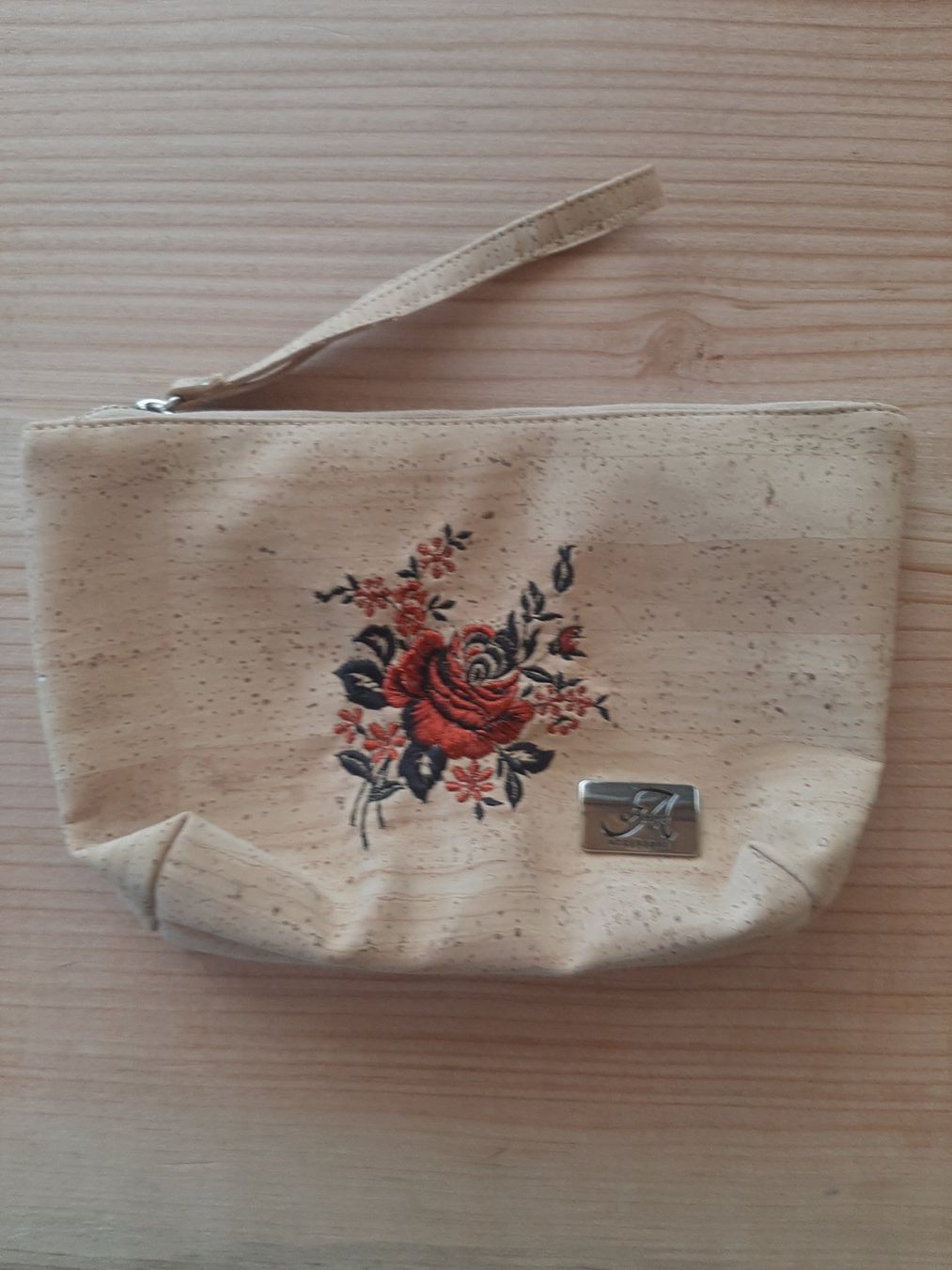 Borse da donna: Handgemachte Pochette aus Kork, handgemacht – Nuovo (secondo la descrizione) da Pontresina venduto da Sallinosbijoux 2