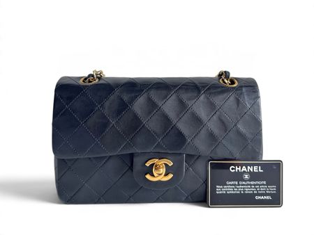 CHANEL Lambskin Quilted Small Double Flap Tasche