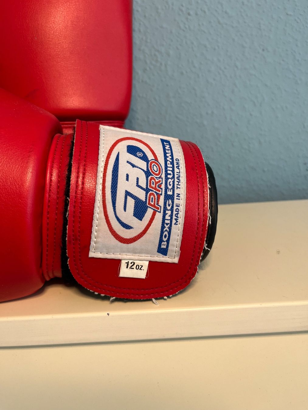 Guanti & manicotti: Set Boxhandschuhe und Pratzen – Usato da Zürich venduto da bib_trj7 1