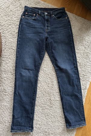 Levis jeans