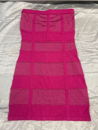 Cocktailkleid Minikleid Partykleid Figurbetont Gr S NEU