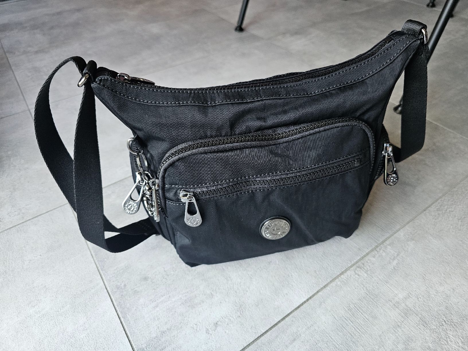 Kipling Borse da donna: original Kipling gabbie schwarz – Usato da bellinzona venduto da zeus6535