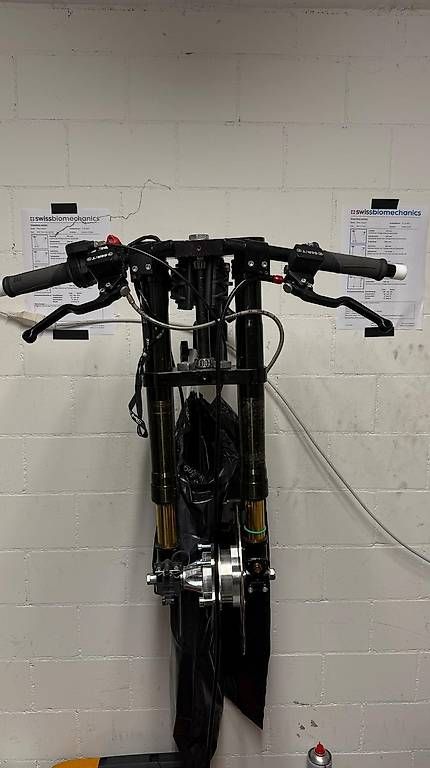 Parti ricambio per ciclomotori: Pitbike-Gabel – Usato da Gommiswald venduto da Suego9