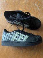 Adidas Superstar Sneaker schwarz Grösse 30