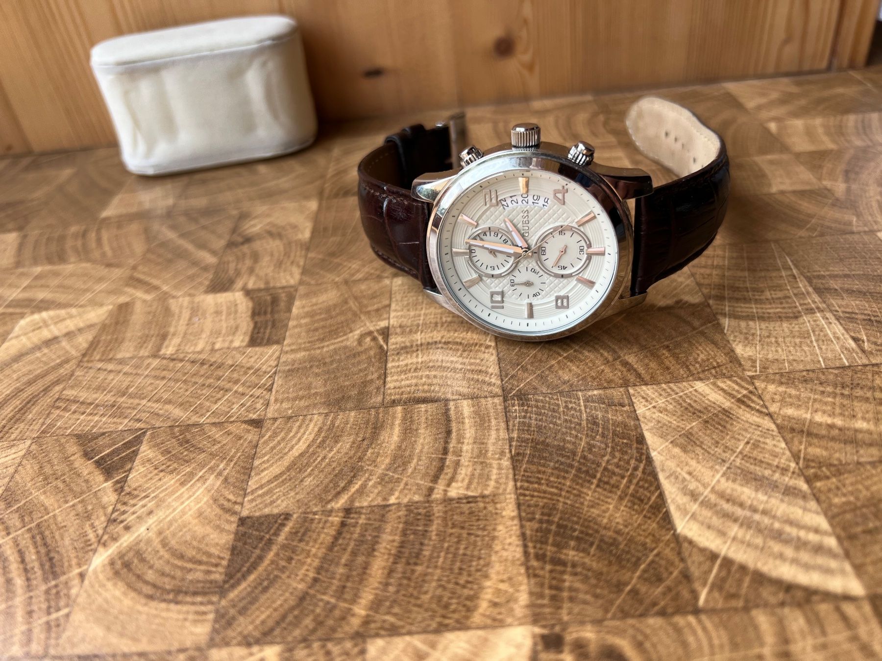 Guess Orologi: Guess Chronograph – Nuovo (secondo la descrizione) da Frauenfeld venduto da mani.s 4