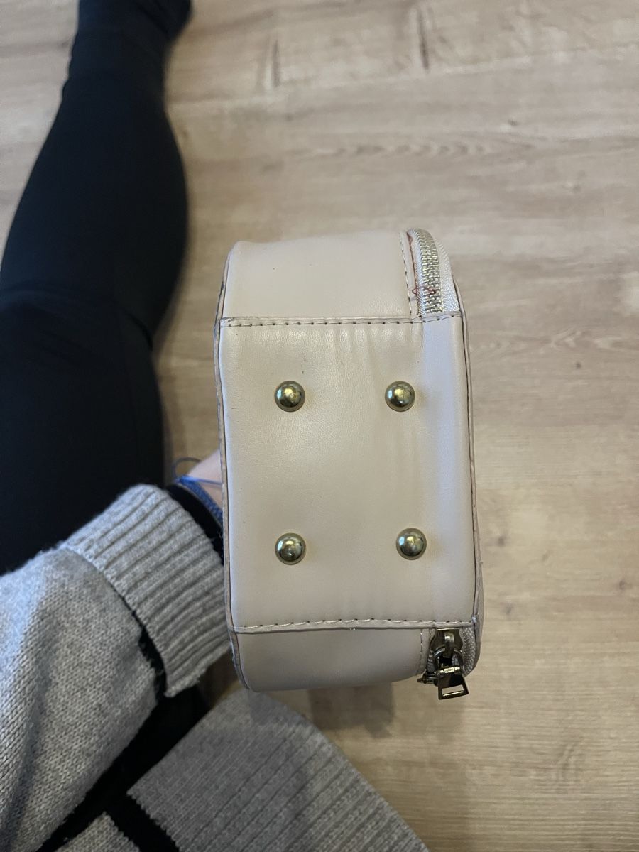 Shein Taschen für Damen: Handtasche rund, hellbeige – Gebraucht aus Bremgarten AG von arl_8nbf 3