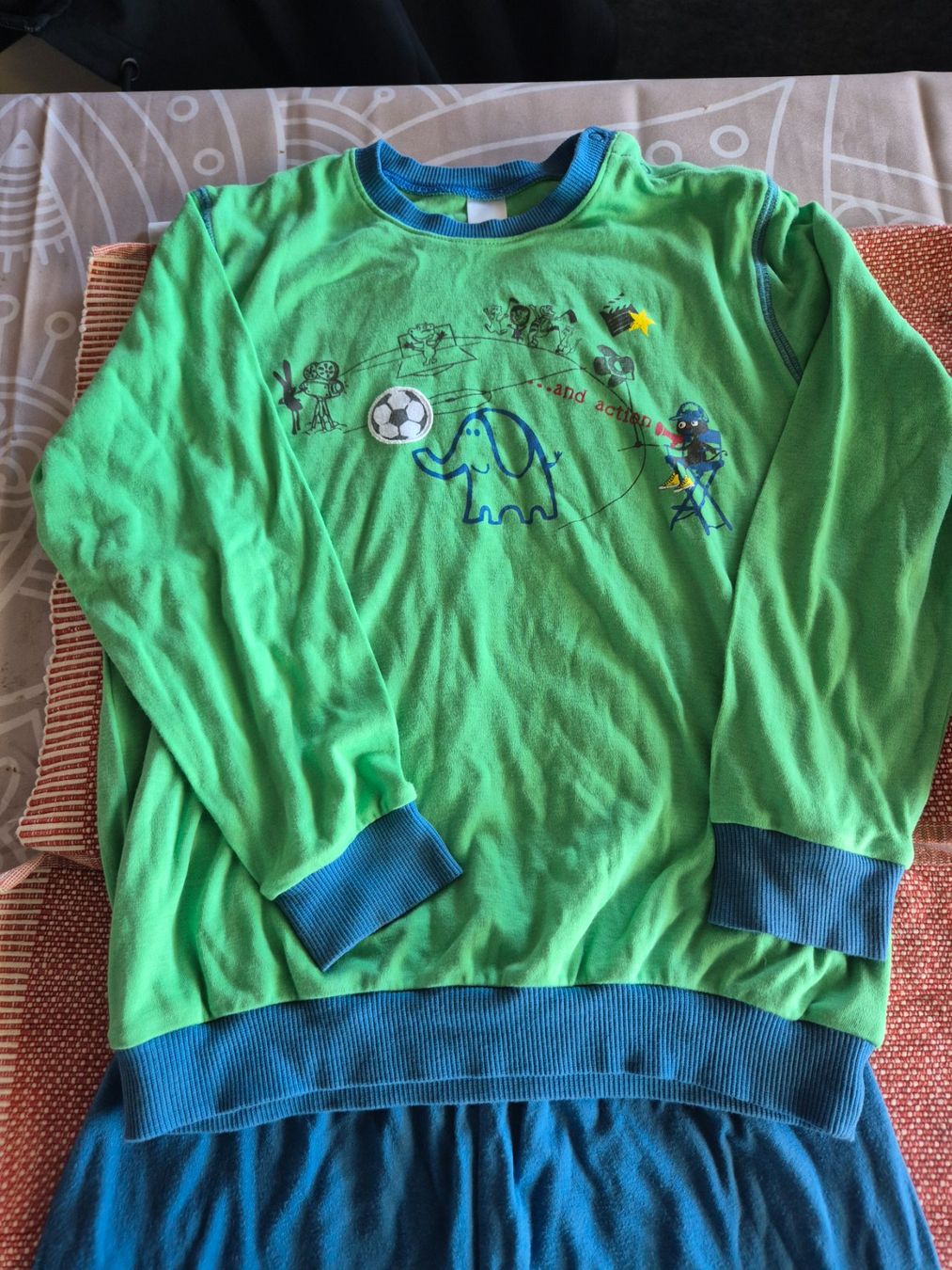 Calida Pigiama & Simili: Tolle Calida Pyjama, Grösse 116. – Usato da Urdorf venduto da Nataschli 1