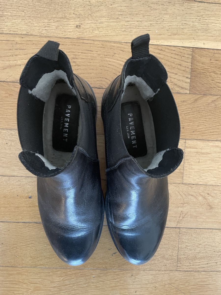 Damenschuhe: Wenig getragene Pavement Stiefeletten – Gebraucht aus Basel von Casabasilea 1