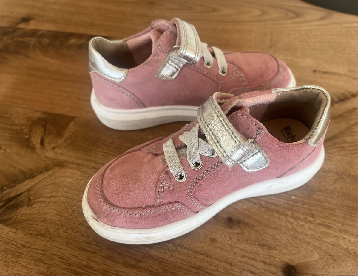 Scarpe per ragazze: Richter Sneakers Gr. 27 Rosa/Silber – Usato da Zürich venduto da Rusdi 4