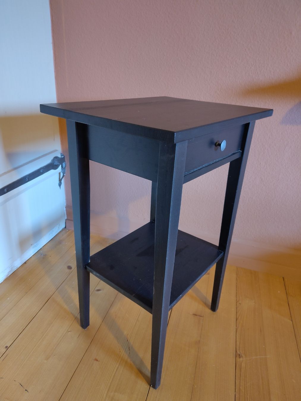 Tische: Ablagetisch mit Schublade – Gebraucht aus Thalheim von N0RARS 2