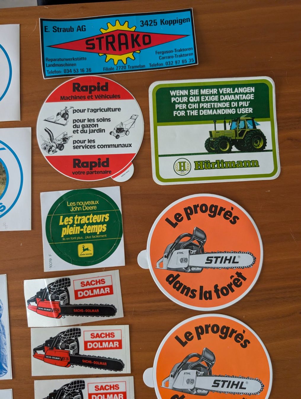Sticker: Autocollants vintage marques électroménager – Usato da Fétigny venduto da ana_vtx2 4