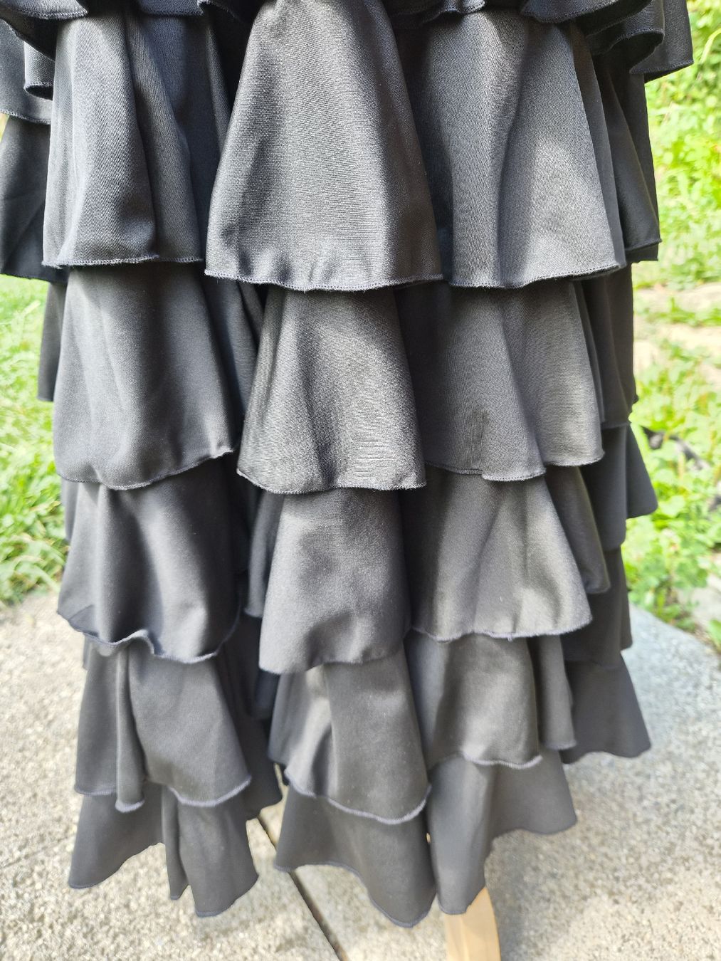 Röcke: Flamencorock in schwarz Grösse S mit Volants – Gebraucht aus Wattwil von tannenmeise73 3