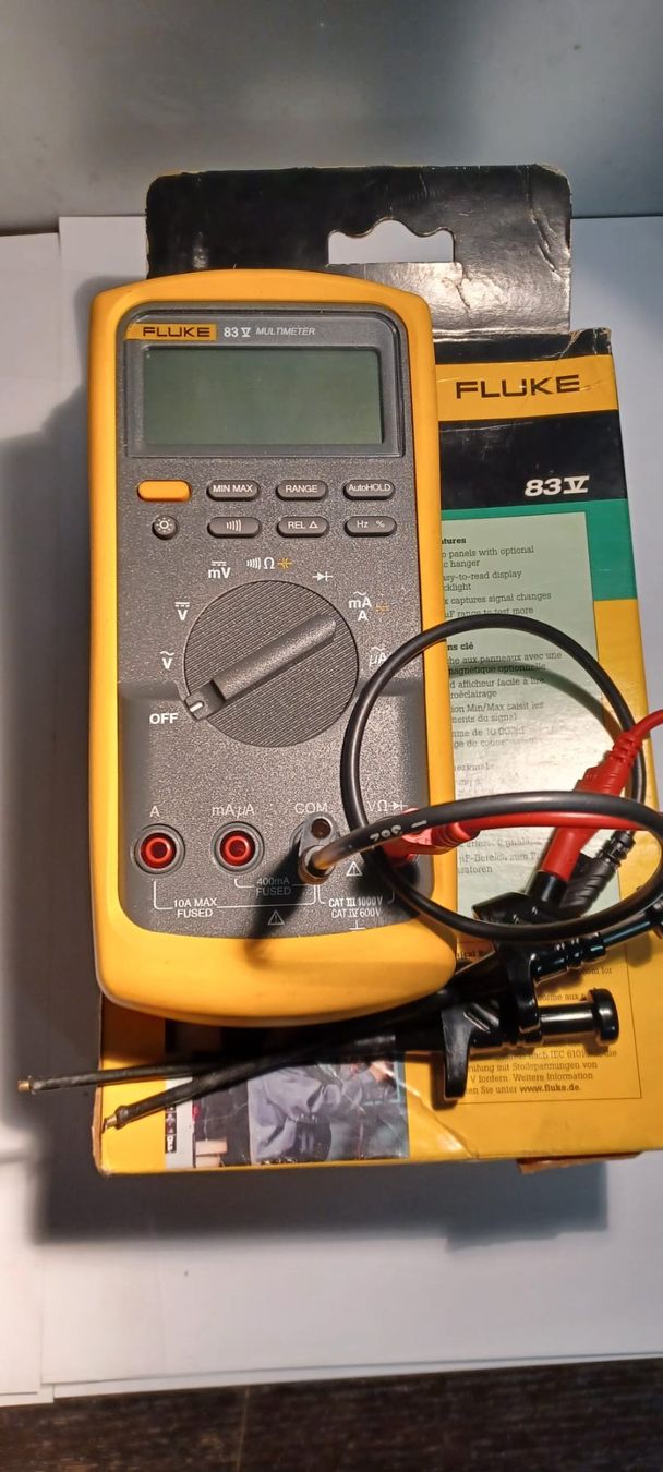 Fluke Messen: FLUKE Industrie Multimeter,neu – Gebraucht aus Glattbrugg von Vintagetime-Ch